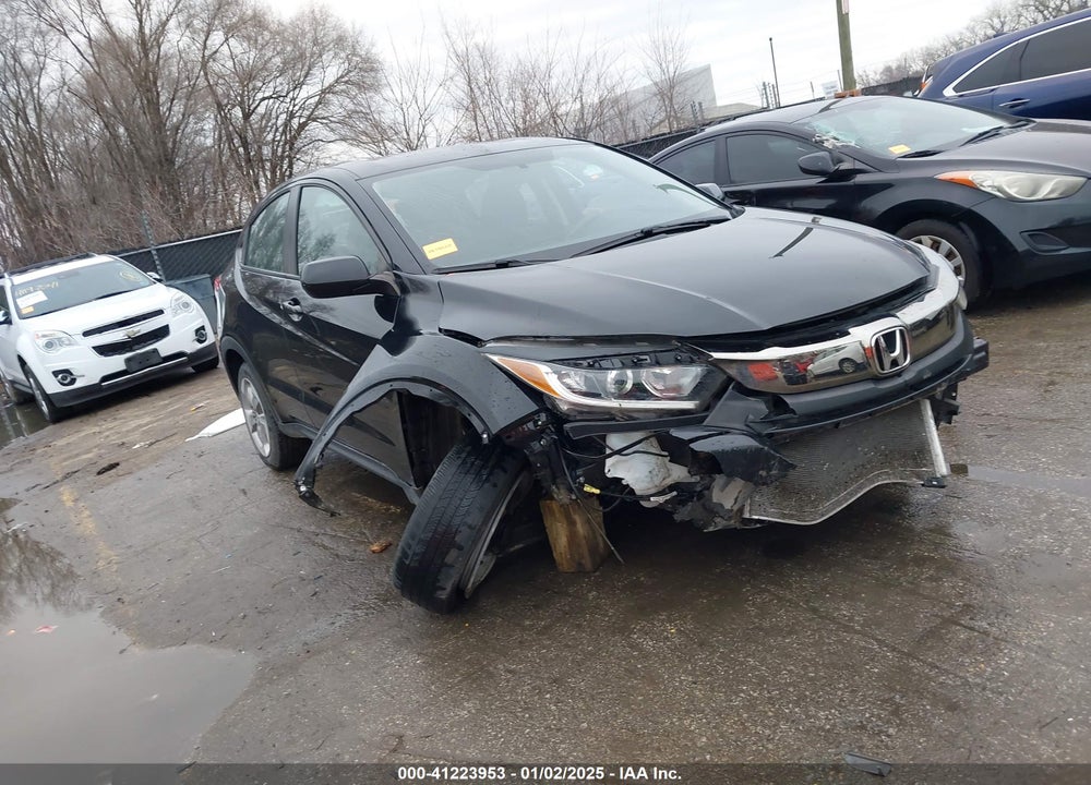 2019 HONDA HR-V LX VIN: 3CZRU6H39KG700220
