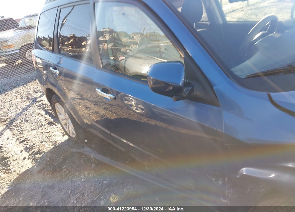 2012 SUBARU FORESTER 2.5X PREMIUM VIN: JF2SHBCC1CH453747