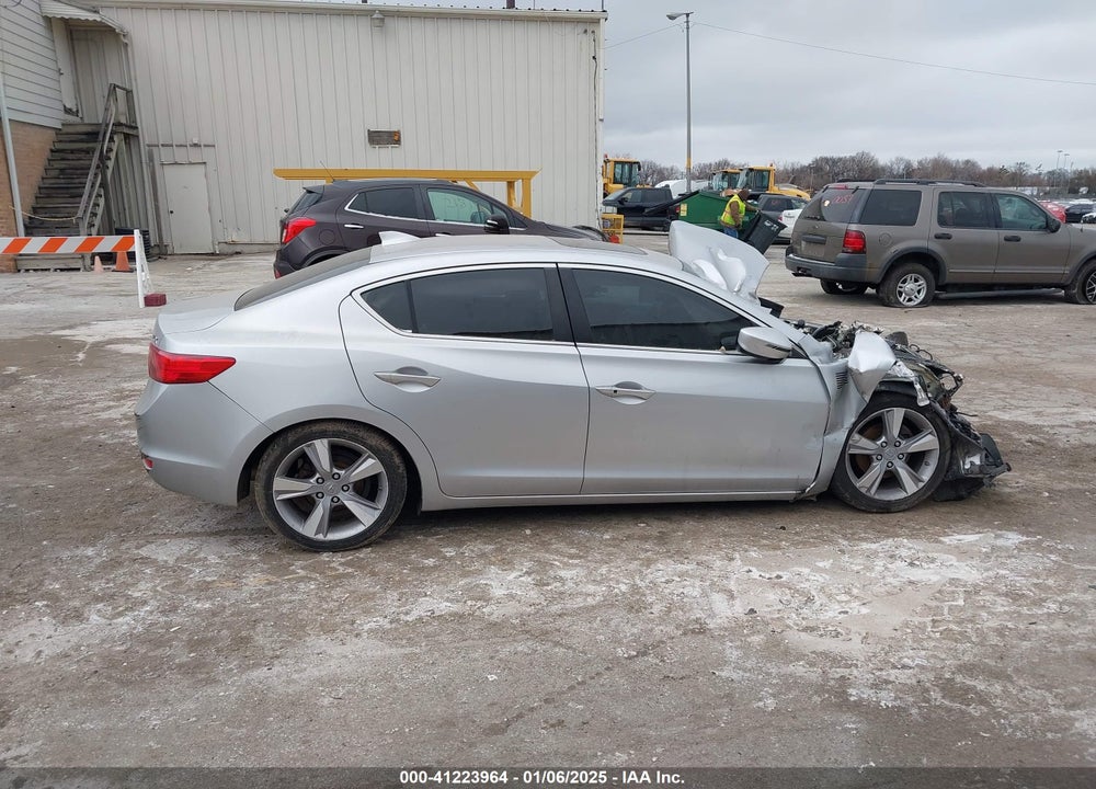 2014 ACURA ILX VIN: 19VDE1F51EE012886