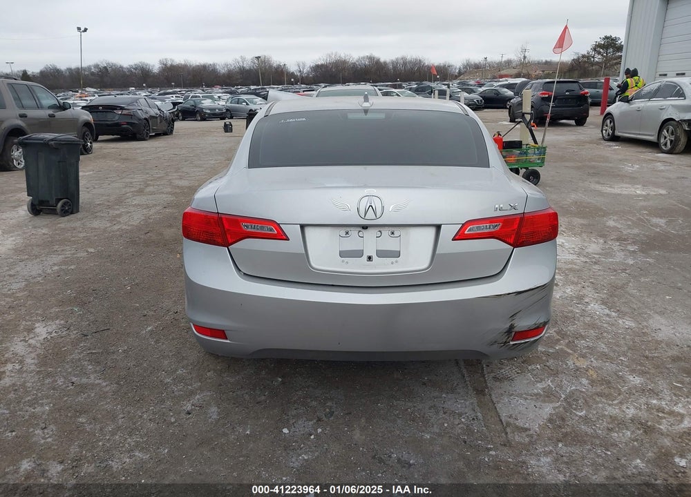 2014 ACURA ILX VIN: 19VDE1F51EE012886