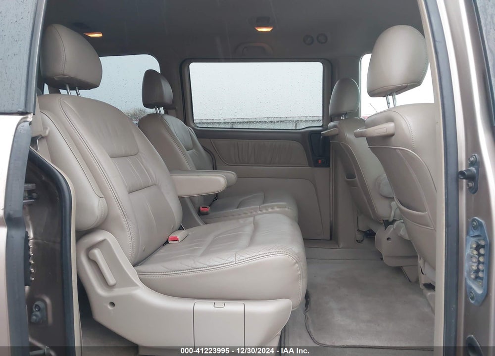 2004 HONDA ODYSSEY EX-L VIN: 5FNRL189X4B047373