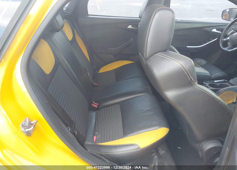 2013 FORD FOCUS ST VIN: 1FADP3L94DL127028