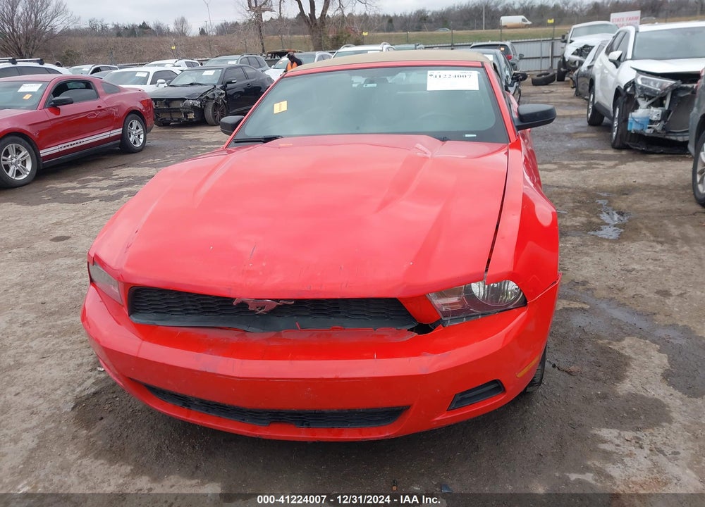 2011 FORD MUSTANG VIN: 1ZVBP8EM8B5109145