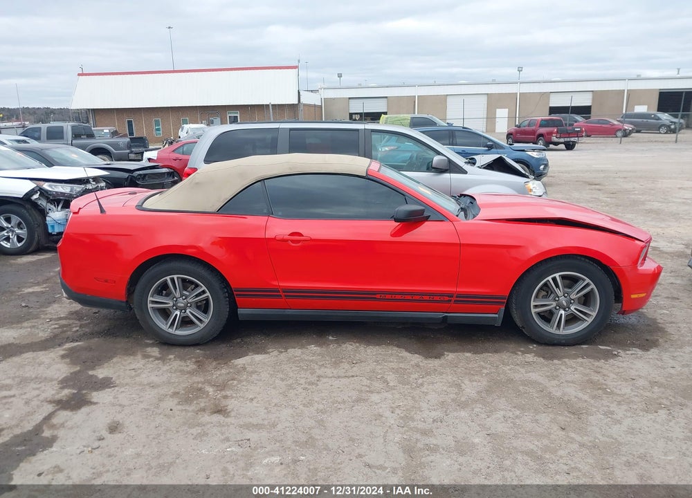 2011 FORD MUSTANG VIN: 1ZVBP8EM8B5109145