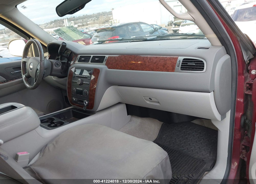 2007 CHEVROLET TAHOE LT VIN: 1GNFK13087J361137