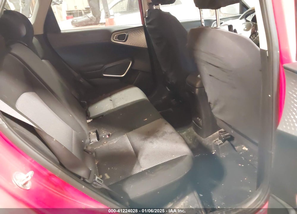 2023 KIA SOUL VIN: KNDJ23AU1P7208469