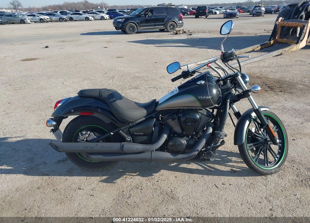 2017 KAWASAKI VN900 C VIN: JKAVN2C11HA068055