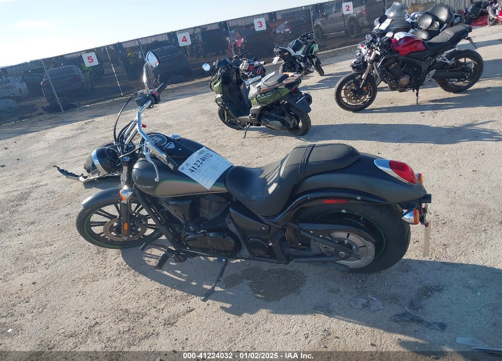 2017 KAWASAKI VN900 C VIN: JKAVN2C11HA068055