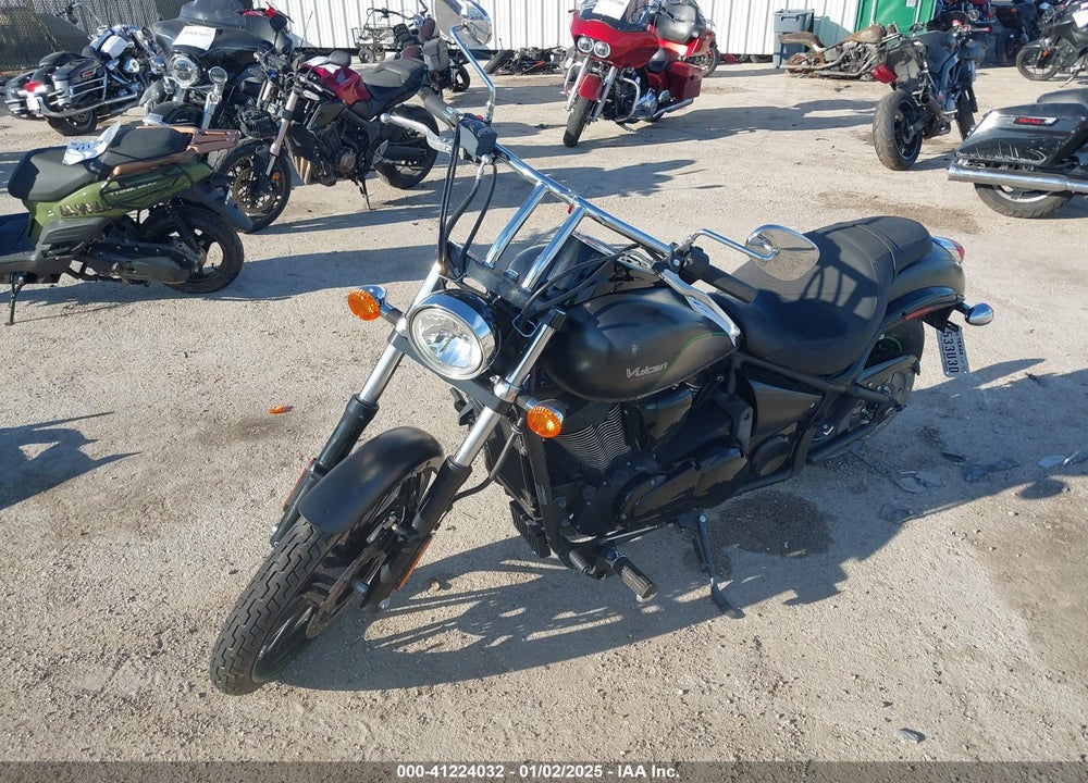2017 KAWASAKI VN900 C VIN: JKAVN2C11HA068055