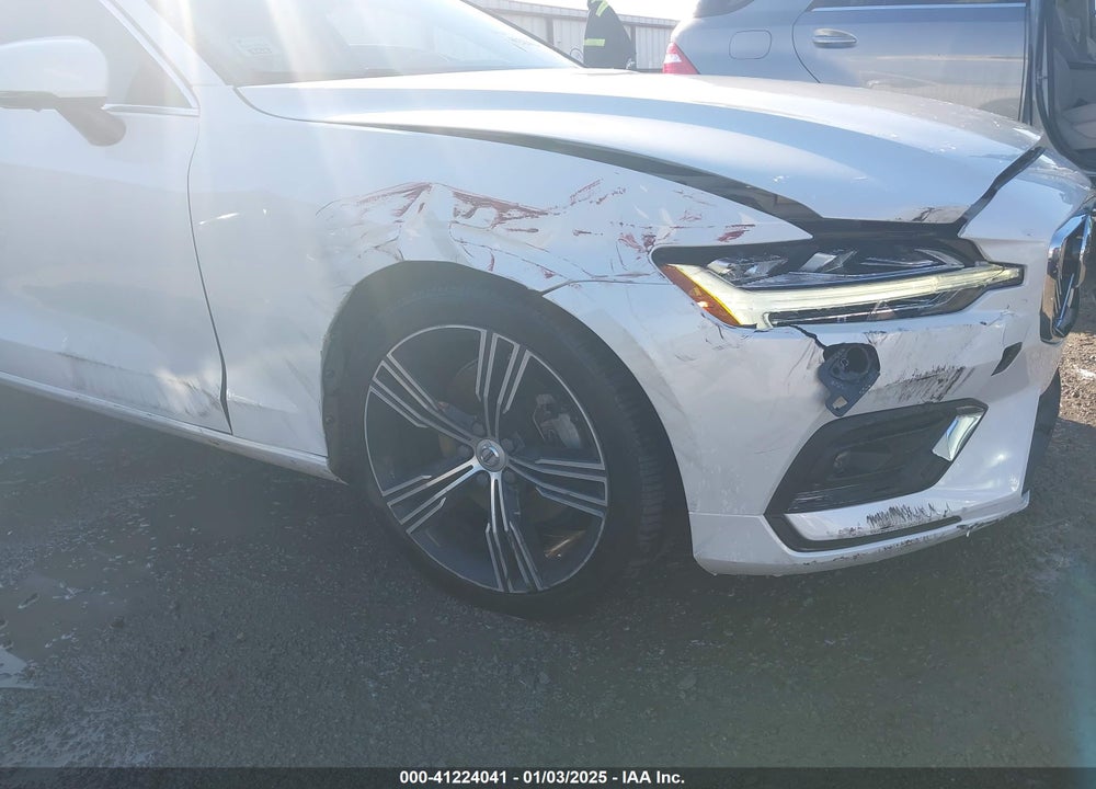 2019 VOLVO S60 VIN: 7JR102FLXKG013187