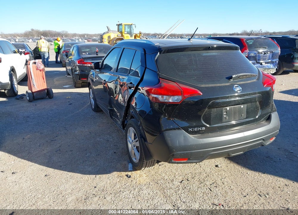 2019 NISSAN KICKS S VIN: 3N1CP5CU3KL532758