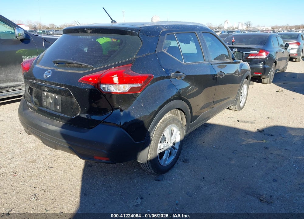 2019 NISSAN KICKS S VIN: 3N1CP5CU3KL532758