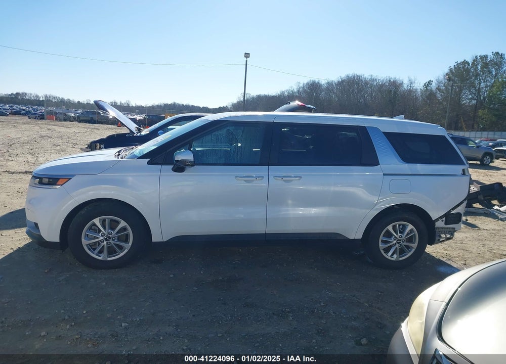 2024 KIA CARNIVAL MPV LX SEAT PACKAGE VIN: KNDNB4H36R6321007