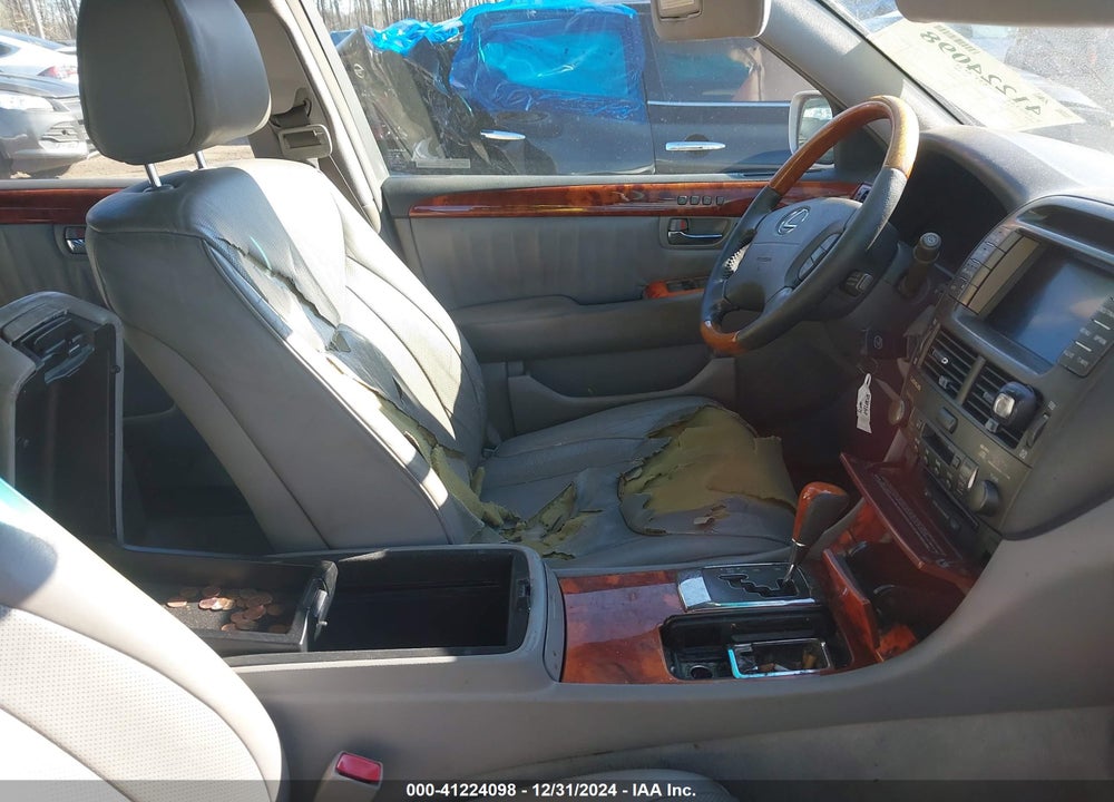 2004 LEXUS LS 430 VIN: JTHBN36F940161152