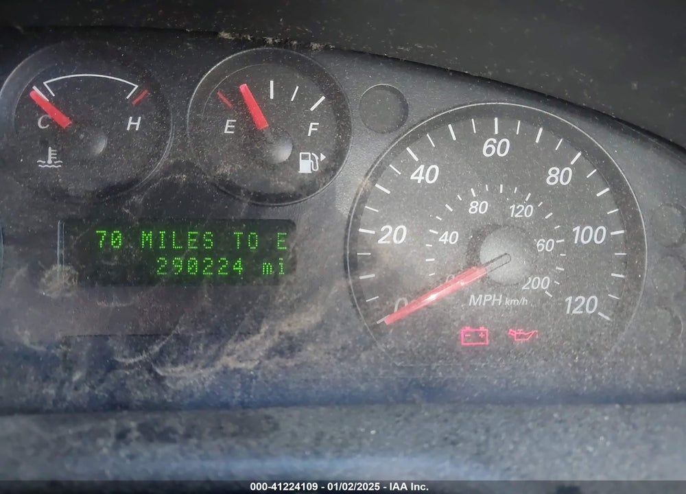 2004 FORD TAURUS SE VIN: 1FAFP53224G197451