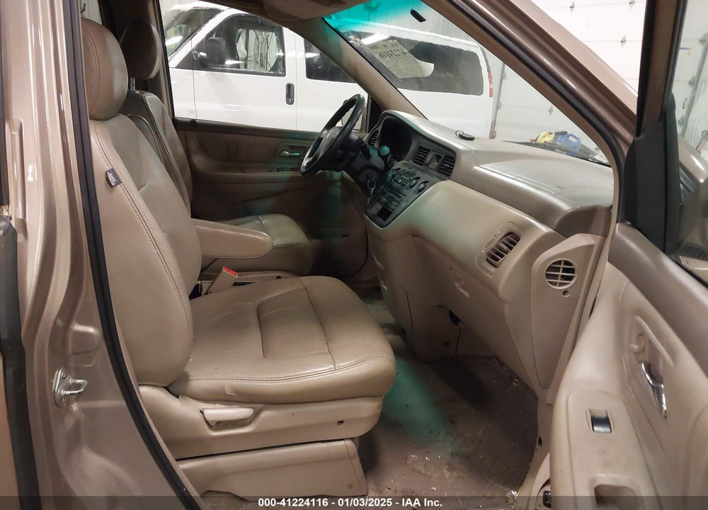 2003 HONDA ODYSSEY EX-L VIN: 5FNRL18923B002720