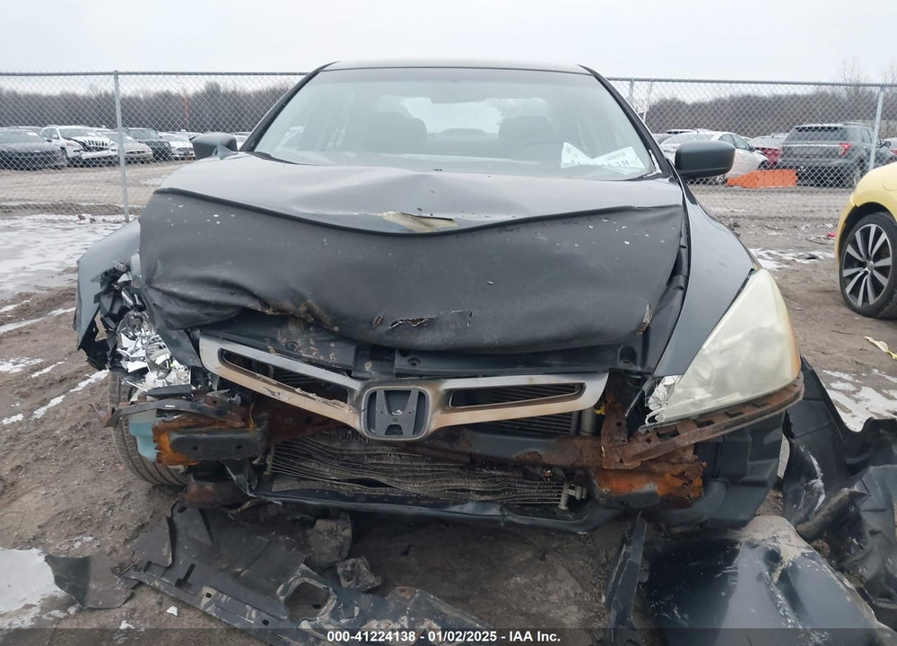 2004 HONDA ACCORD 2.4 LX VIN: 1HGCM56364A092698