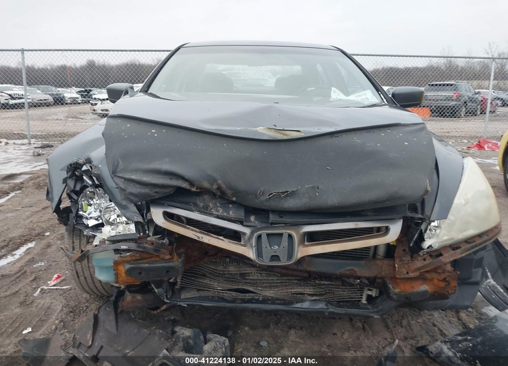 2004 HONDA ACCORD 2.4 LX VIN: 1HGCM56364A092698