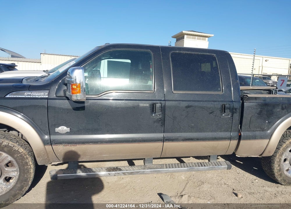 2014 FORD F-250 VIN: 1FT7W2BT4EEA77738