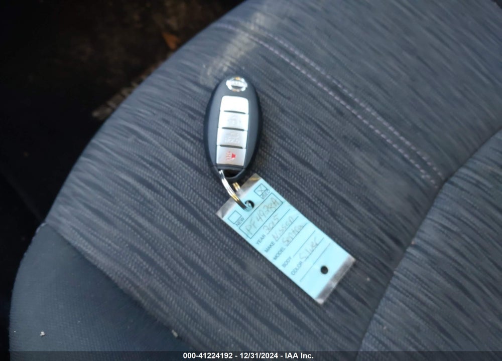 2015 NISSAN SENTRA SV VIN: 3N1AB7APXFY289246