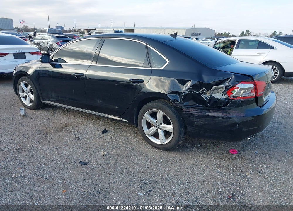 2012 VOLKSWAGEN PASSAT 2.5L SE VIN: 1VWBH7A35CC105099