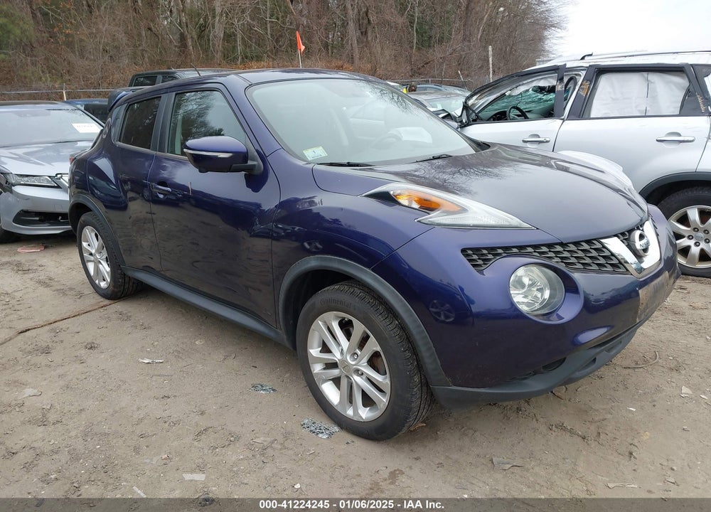 2015 NISSAN JUKE SV VIN: JN8AF5MV4FT558788