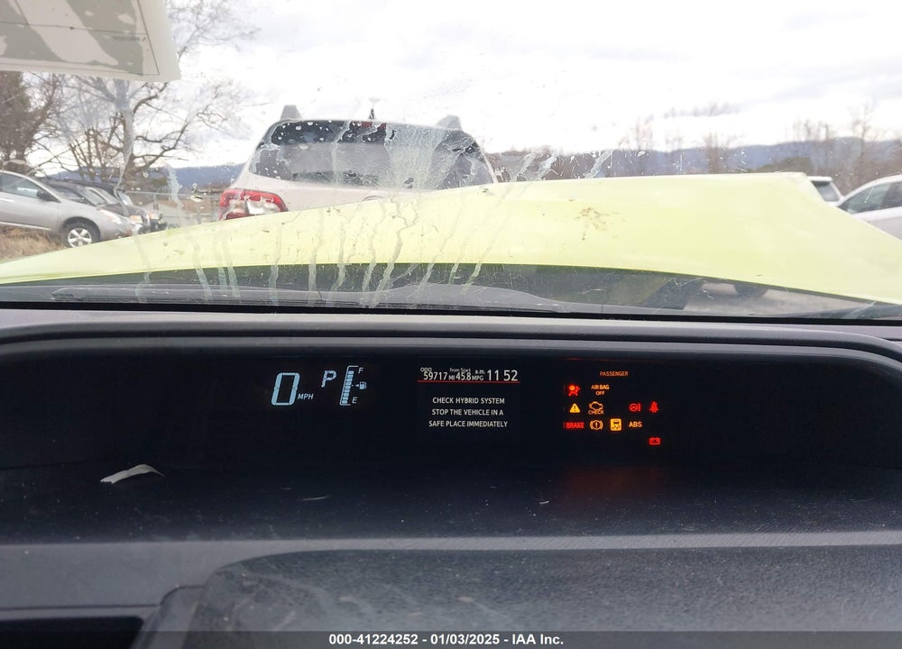 2015 TOYOTA PRIUS C VIN: JTDKDTB38F1114272