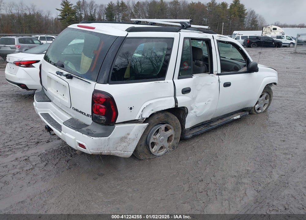 2003 CHEVROLET TRAILBLAZER LS VIN: 1GNDT13S232283609
