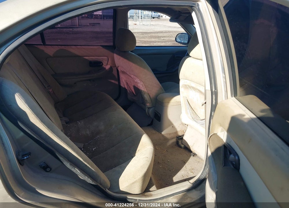 2003 HYUNDAI ELANTRA GLS/GT VIN: KMHDN45D93U526044