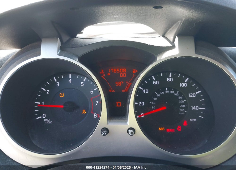 2013 NISSAN JUKE S VIN: JN8AF5MR9DT217600