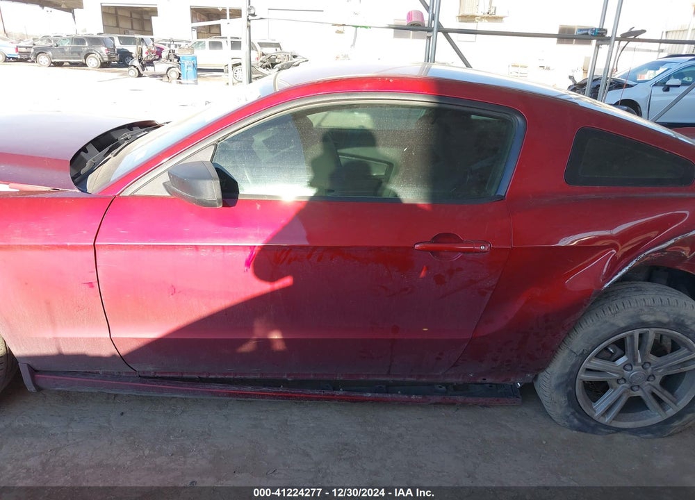2014 FORD MUSTANG VIN: 1ZVBP8AM3E5217196