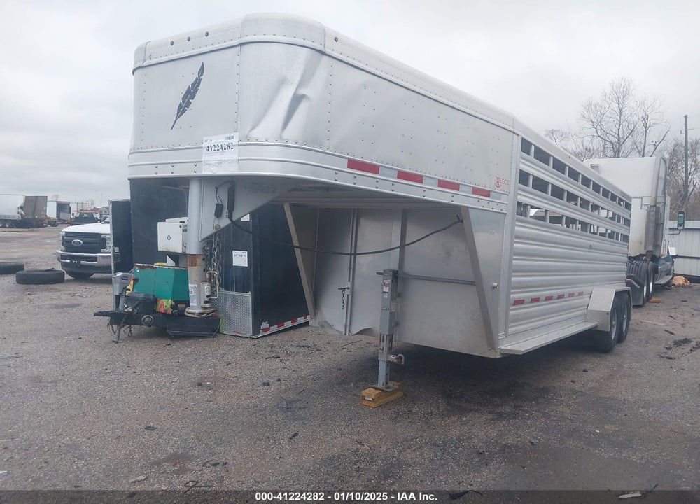 2022 FEATHERLITE --- VIN: 4FGB2202XNC156708