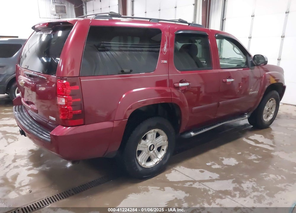 2007 CHEVROLET TAHOE LT VIN: 1GNFK13007R366897