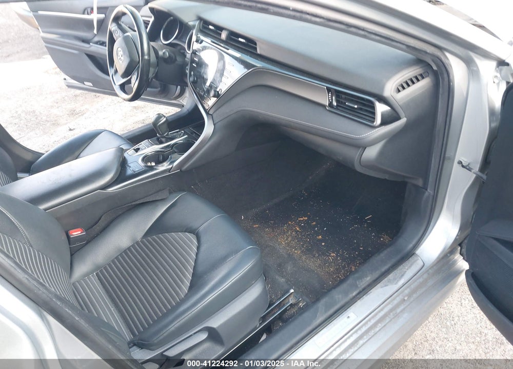 2019 TOYOTA CAMRY VIN: 4T1B21HK6KU010070