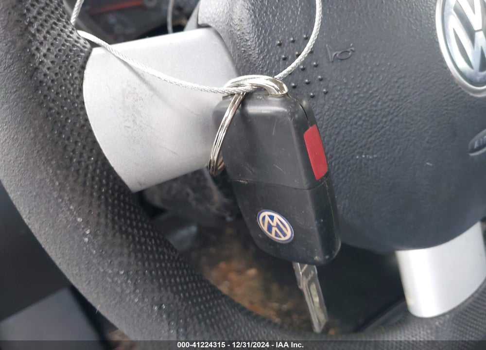 2007 VOLKSWAGEN NEW BEETLE VIN: 3VWRW31C77M502153