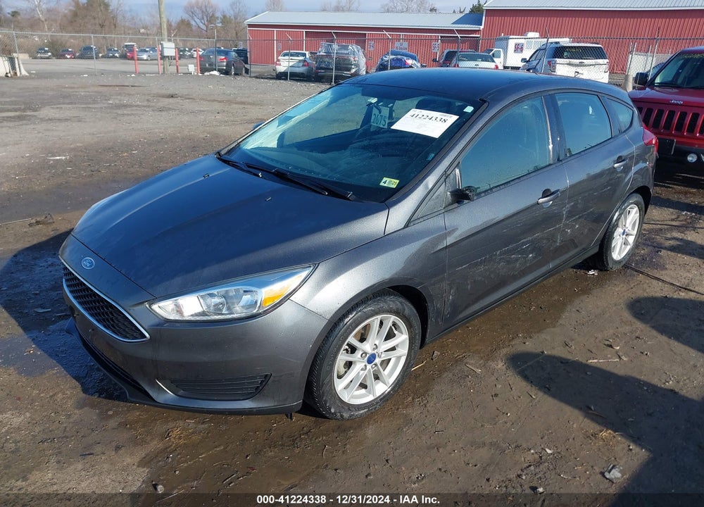 2018 FORD FOCUS SE VIN: 1FADP3K28JL329838