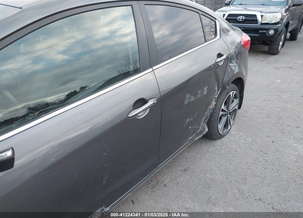 2014 KIA FORTE VIN: KNAFX4A86E5114609