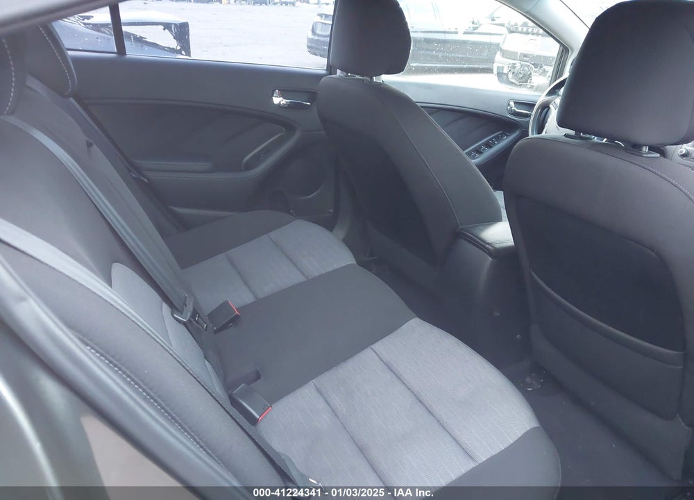 2014 KIA FORTE VIN: KNAFX4A86E5114609