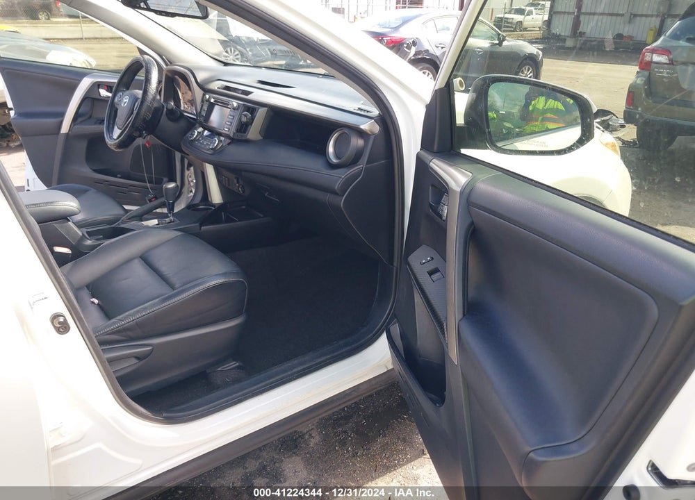 2013 TOYOTA RAV4 LIMITED VIN: JTMYFREV4DD015982
