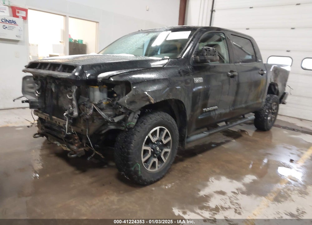 2015 TOYOTA TUNDRA LIMITED 5.7L V8 VIN: 5TFHW5F13FX450482