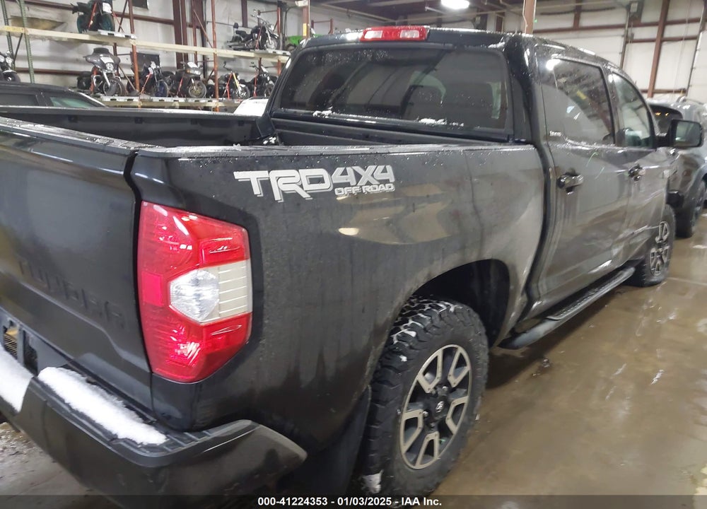 2015 TOYOTA TUNDRA LIMITED 5.7L V8 VIN: 5TFHW5F13FX450482