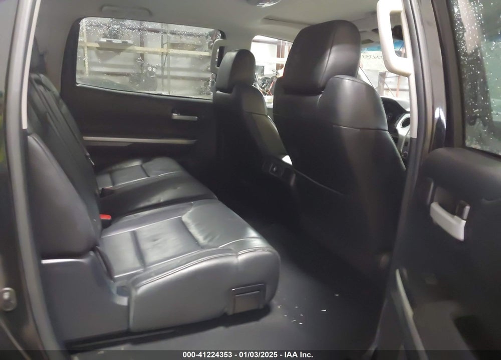 2015 TOYOTA TUNDRA LIMITED 5.7L V8 VIN: 5TFHW5F13FX450482