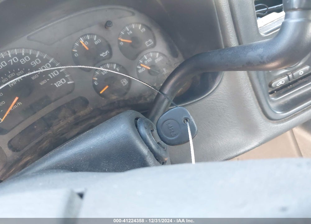 2004 CHEVROLET SILVERADO 1500 LS VIN: 1GCEC19V74Z113950