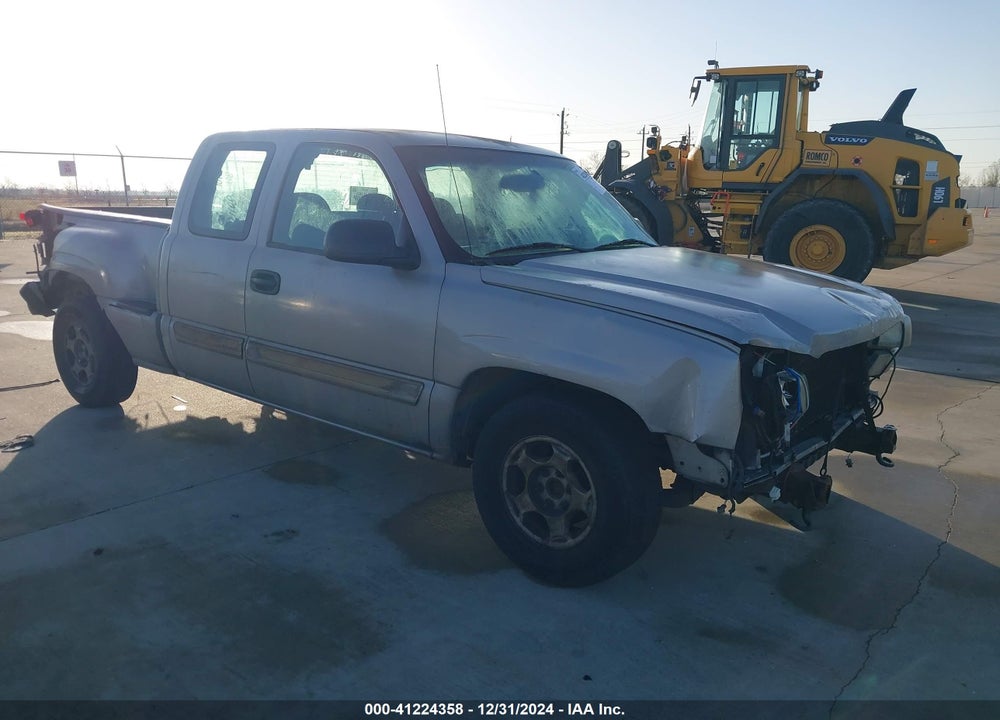 2004 CHEVROLET SILVERADO 1500 LS VIN: 1GCEC19V74Z113950