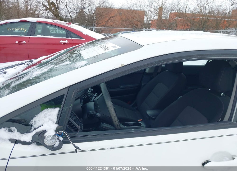 2015 KIA FORTE VIN: KNAFX4A67F5307545