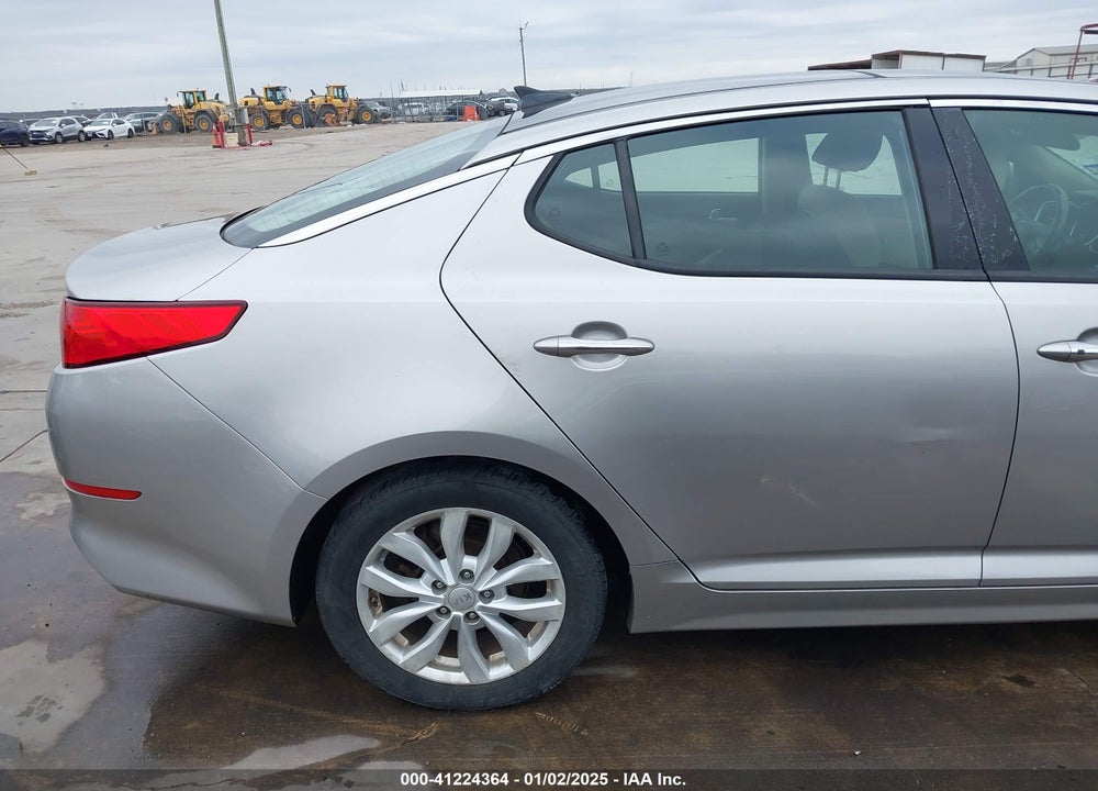 2015 KIA OPTIMA VIN: 5XXGN4A72FG425178