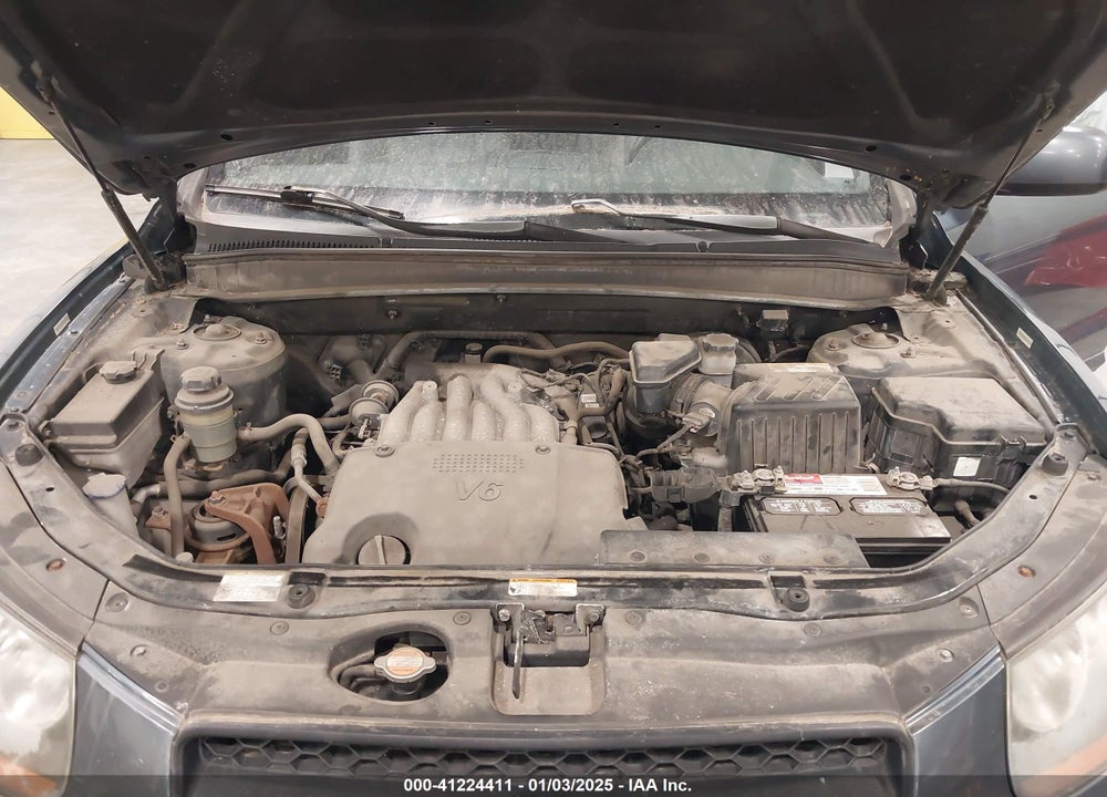 2008 HYUNDAI SANTA FE GLS VIN: 5NMSG13D78H201317
