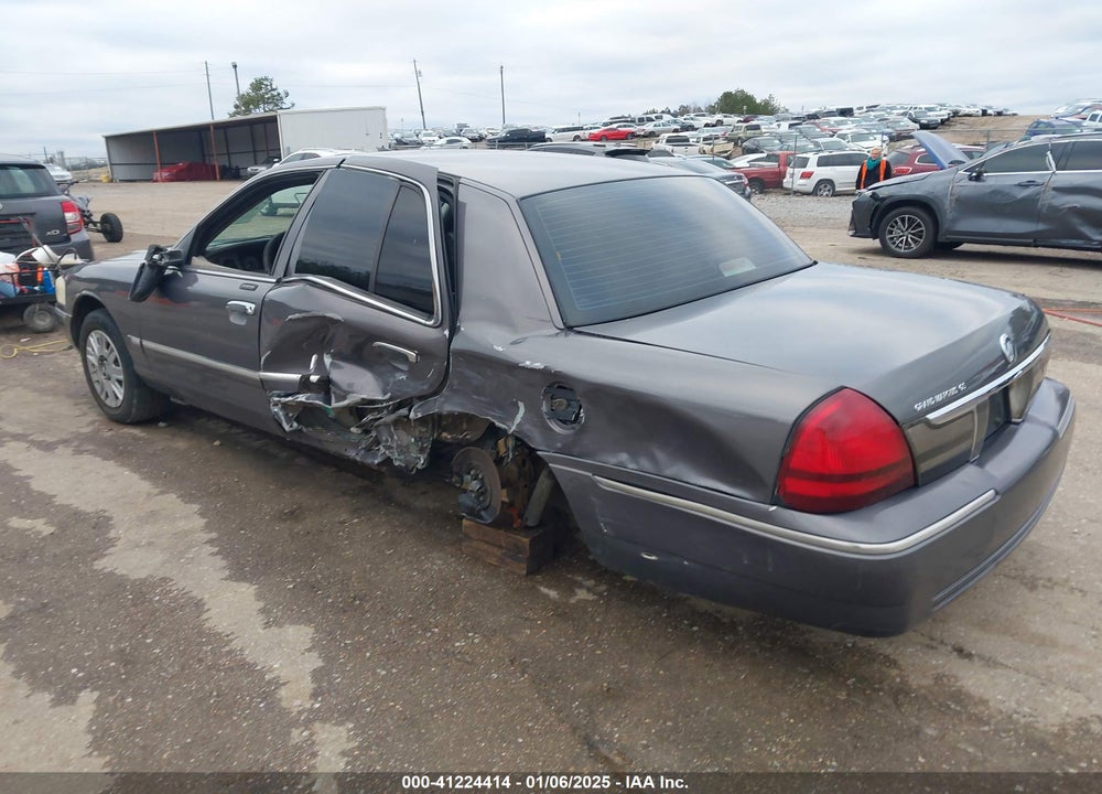 2007 MERCURY GRAND MARQUIS GS VIN: 2MEFM74V27X610179