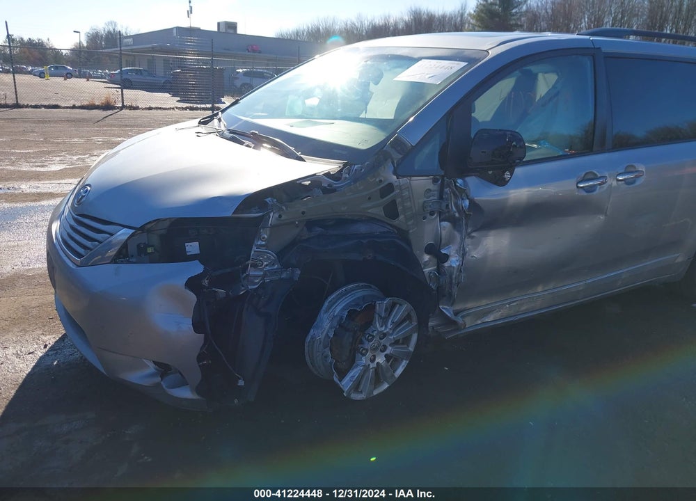 2017 TOYOTA SIENNA XLE 7 PASSENGER VIN: 5TDDZ3DC1HS178957