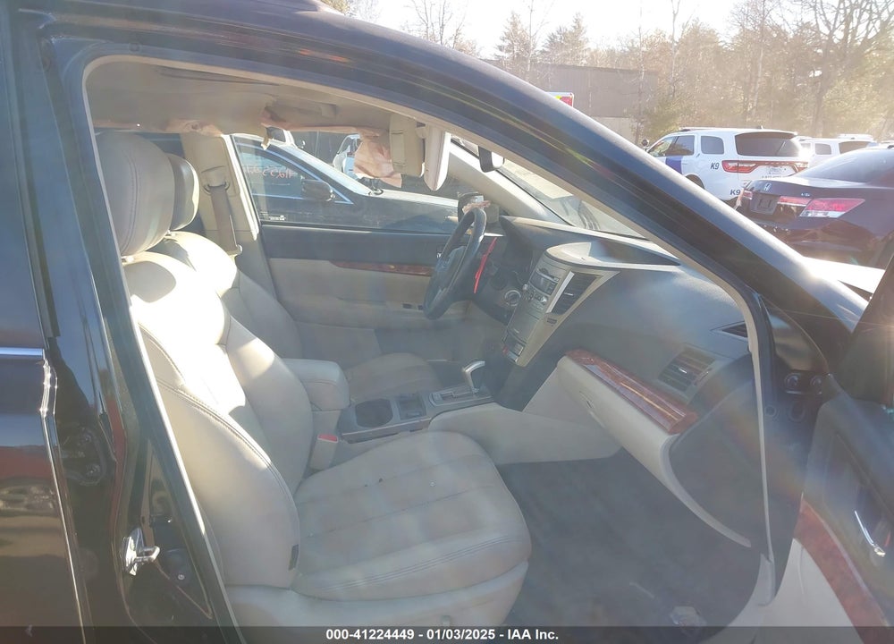 2011 SUBARU OUTBACK 3.6R LIMITED VIN: 4S4BRDKC8B2323941